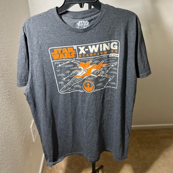 NWOT Grey Men's Star Wars Large The Rise of Skywalker X-Wing Schematic Frame Tee - Picture 3 of 9